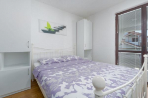 Apartment ANTONIJE with two bedrooms for max 6 person 700 m from beach Funtana